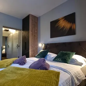 Solemar Luxury Free Parking Guest house