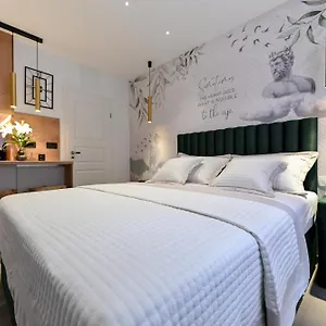 And Nekic Guest house
