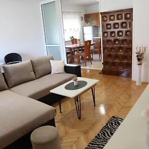 Kresan Guest house