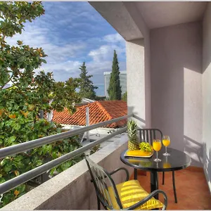 3* Pensión Guest Tamaris