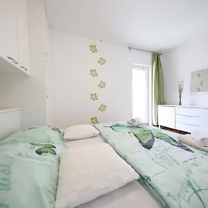 Apartman Mirakul